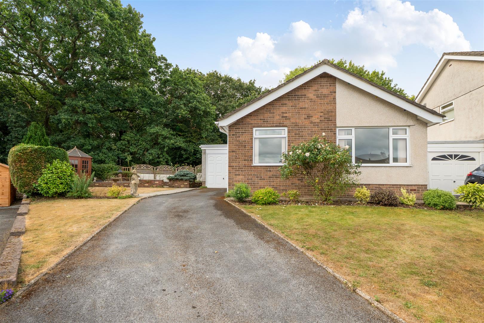 Park Close, Pontarddulais, Swansea, SA4 8NU